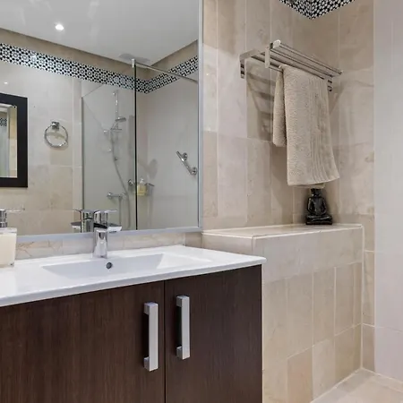 Beachside Luxury In Puerto Banus - Club Playas Del Duque Apartment