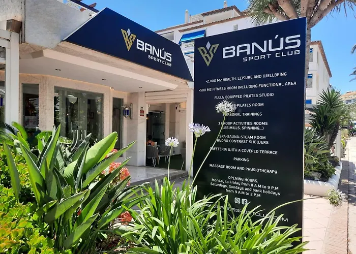 Beachside Luxury In Puerto Banus - Club Playas Del Duque * Марбелья