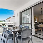 Beachside Luxury In Puerto Banus - Club Playas Del Duque Apartamento