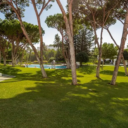 Beachside Luxury In Puerto Banus - Club Playas Del Duque Appartement