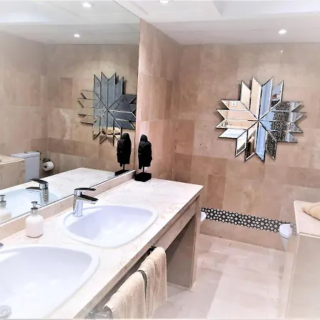Beachside Luxury In Puerto Banus - Club Playas Del Duque Διαμέρισμα