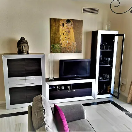 Beachside Luxury In Puerto Banus - Club Playas Del Duque Μαρμπέλλα