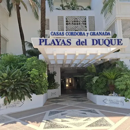 Beachside Luxury In Puerto Banus - Club Playas Del Duque *