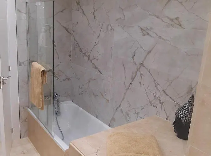 Beachside Luxury In Puerto Banus - Club Playas Del Duque Lejlighed