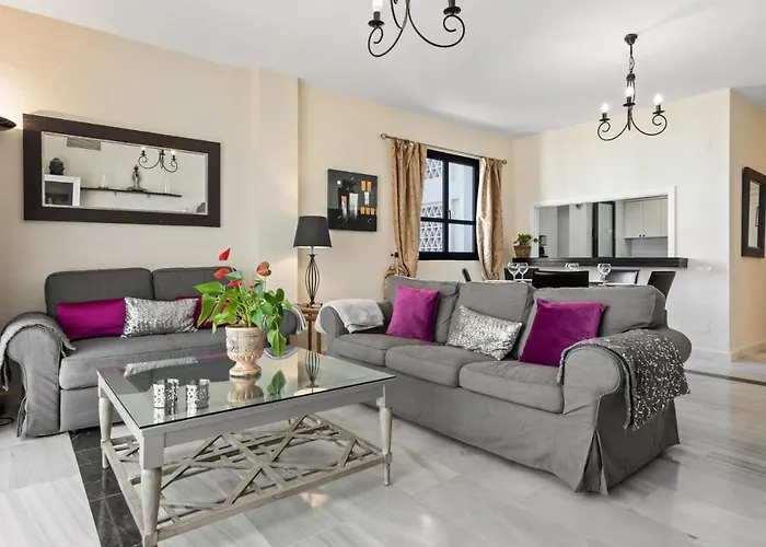 Beachside Luxury In Puerto Banus - Club Playas Del Duque Apartman Marbella