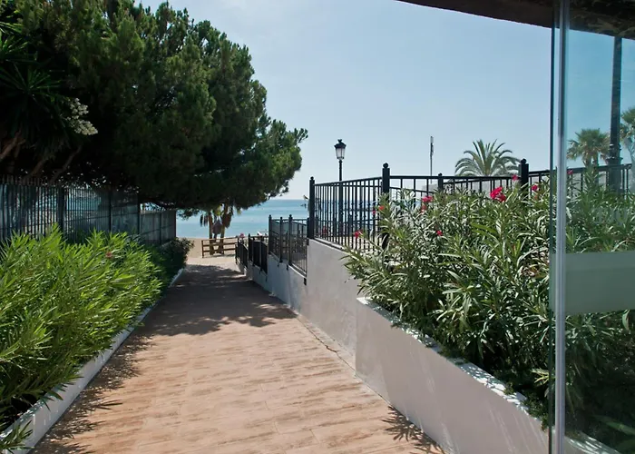 Lejlighed Beachside Luxury In Puerto Banus - Club Playas Del Duque *