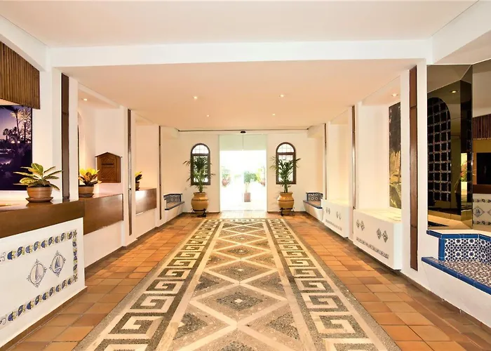 Beachside Luxury In Puerto Banus - Club Playas Del Duque Apartament