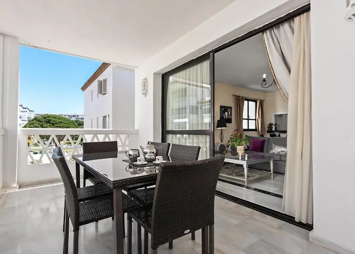 Beachside Luxury In Puerto Banus - Club Playas Del Duque Apartament Marbella