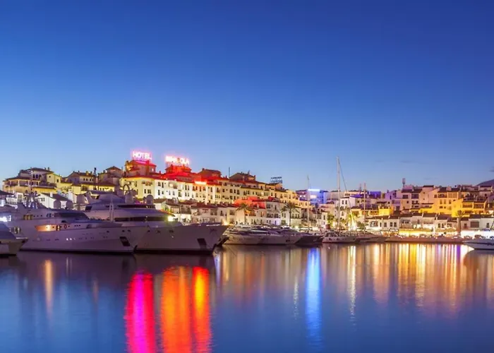 Beachside Luxury In Puerto Banus - Club Playas Del Duque Marbella