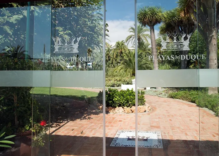 Beachside Luxury In Puerto Banus - Club Playas Del Duque Marbella
